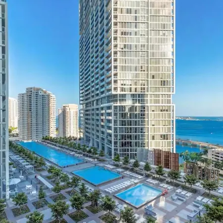 Icon Brickell Amazing Ocean View Apartment
